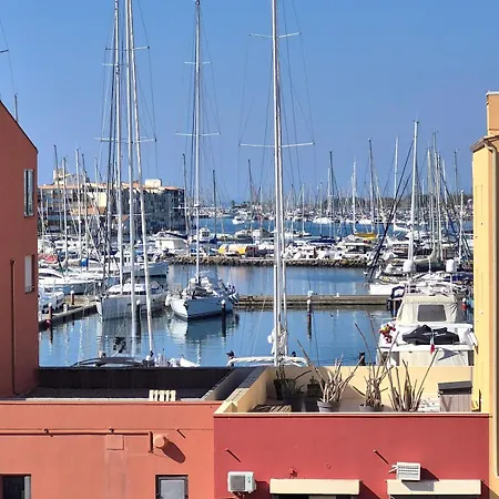 Apartment Manisa With Harbor View *