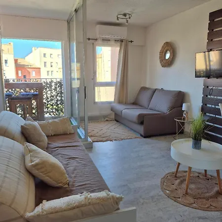 Apartment Manisa With Harbor View